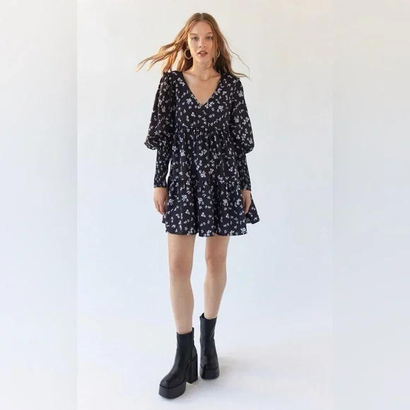 kiss the sky mini dress Kiss The Sky Chianti Polka Dot Halter Mini Dress